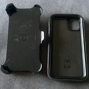 Slightly used OtterBox cell phone case